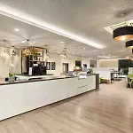 Super 8 By Wyndham North