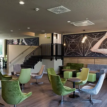 Super 8 By Wyndham North Hotel Mnichov