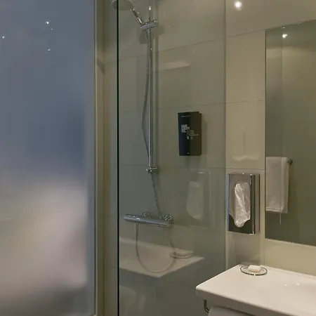 Super 8 By Wyndham North Hotel Mnichov