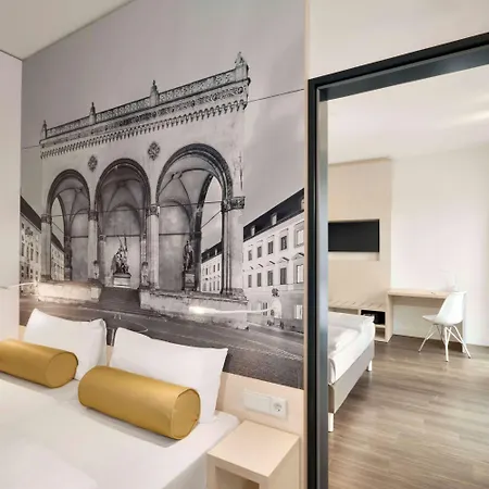 Super 8 By Wyndham Munich City North 3*