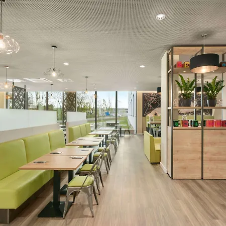 Hotel Super 8 By Wyndham Munich City North