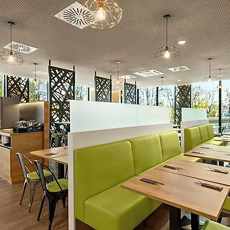Super 8 By Wyndham North 3*