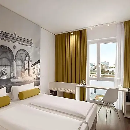 Super 8 By Wyndham North 3*