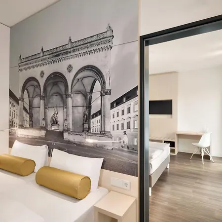 Super 8 By Wyndham North 3* München