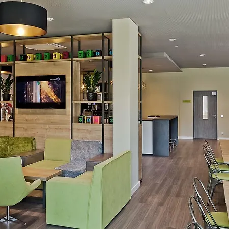 Hotel Super 8 By Wyndham Munich City North