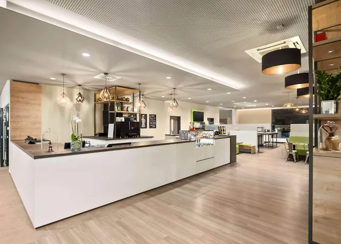 Hotel Super 8 By Wyndham North Monachium