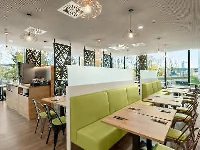 Hotel Super 8 By Wyndham North Monachium