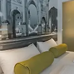 Super 8 By Wyndham Munich City North Hotell München