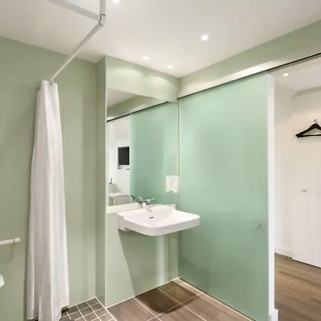 Ξενοδοχείο Super 8 By Wyndham North 3*