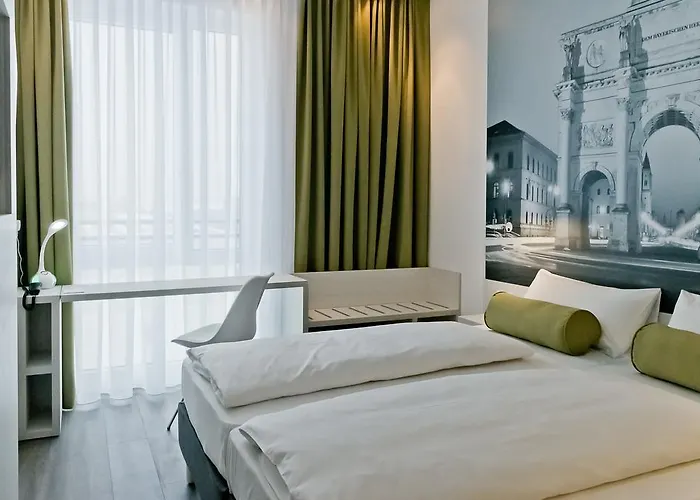 Super 8 By Wyndham North Отель Мюнхен